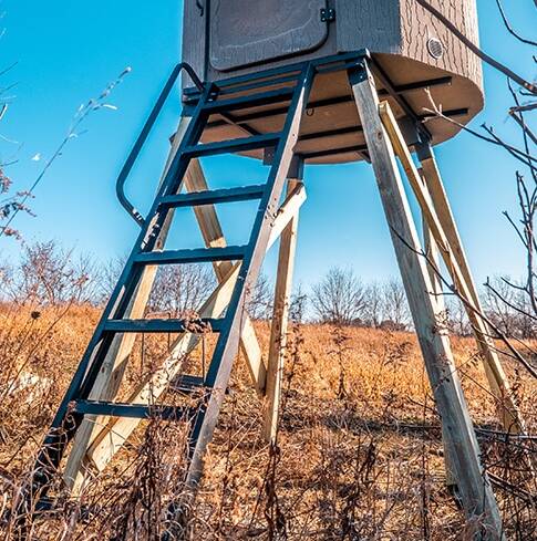 Banks Outdoors 8' Steel Ladder for Hunting Blind with Wooden Leg System • ST8LAD