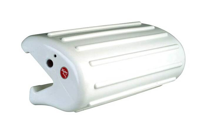 Taylor Made Transom Fender, White, 10" x 22" • 56090