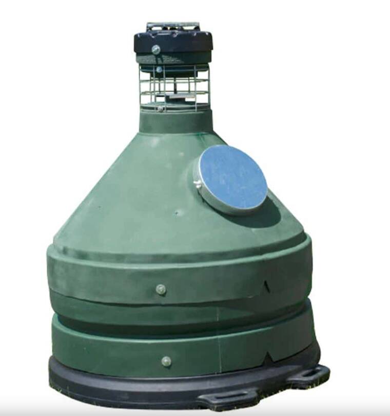Capsule Feeders 1000 lb. Deluxe Game Feeder • CAP-1000