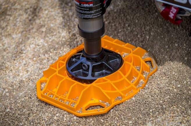 ARB Jack Base Plate For Use With ARB JACK or Farm Jacks 15,400 lb Capacity • 10100111