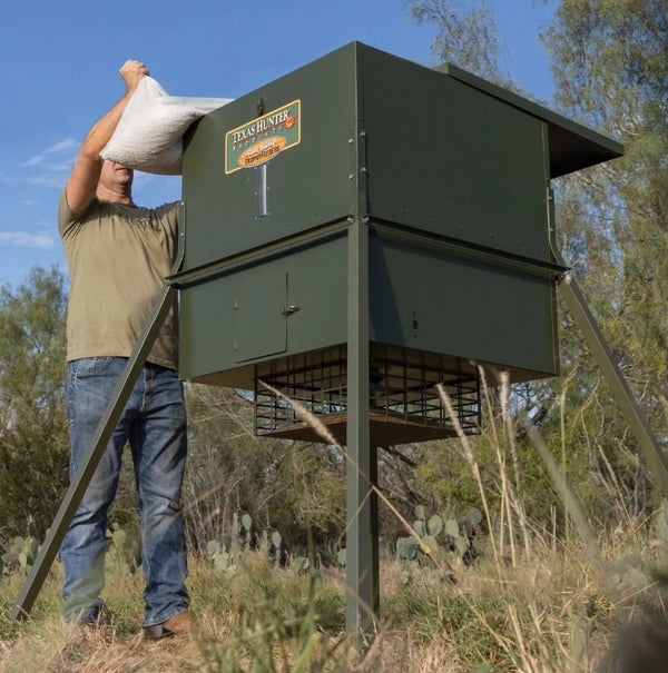 Texas Hunter Products 650 lb Stand and Fill Trophy Deer Feeder w/ 4 ft Legs • TF650L4