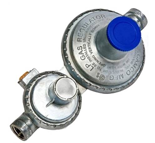 Camco 2 Stage Propane Regulator - Horizontal • 59322