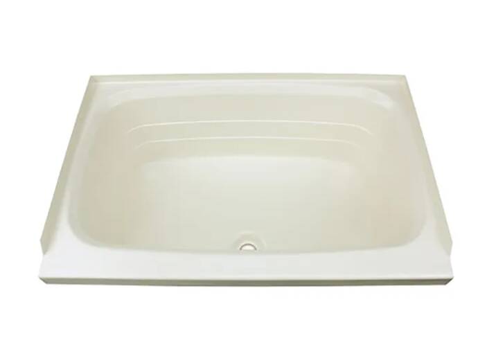 Lippert Bathtub with Center Drain; 24" x 38" (Parchment) • 209379