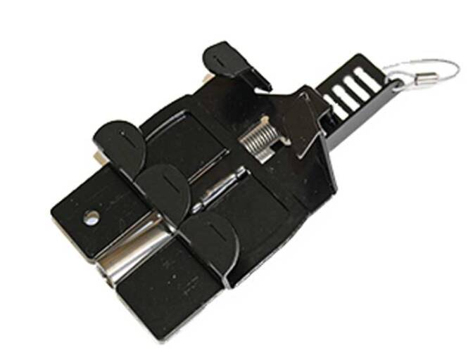 Roadmaster Replacement Pedal Clamp for 9700, Even Brake, or BrakeMaster Braking Systems • 9329