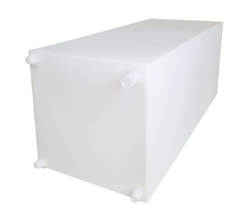 Icon 40 Gallon Fresh Water Tank 3/8" FTP and 1-1/4" Filler, 39"L x 16"W x 16"H • 12461