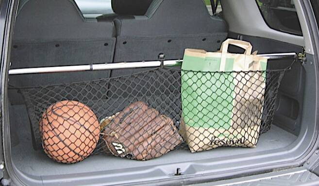 Lund Telescoping Cargo Bar With Net • 607003