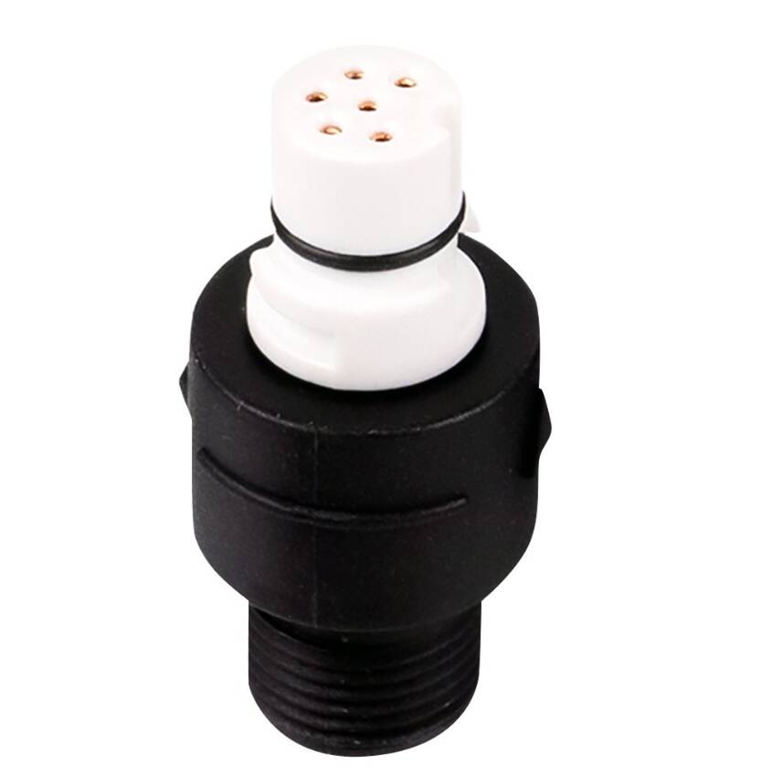 Raymarine DeviceNet M to SeatalkNG F Connector • A06083
