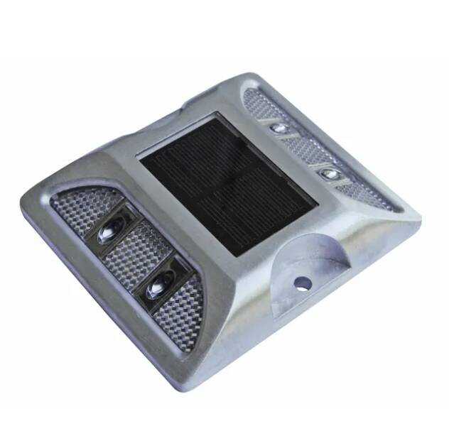 Taylor Made Deck & Dock Lighting Aluminum Dock Light 7/8"T x 4-18/"W x 4-1/8"L • 46310