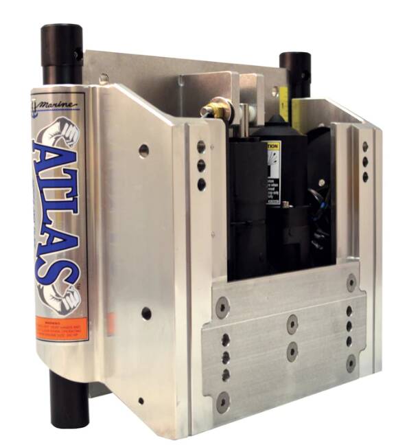 T-H Marine Atlas 10" Setback Polished Hydraulic Jack Plate • AHJ-10V-DP