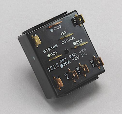Norcold Refrigerator Power Selector Switch • 619168