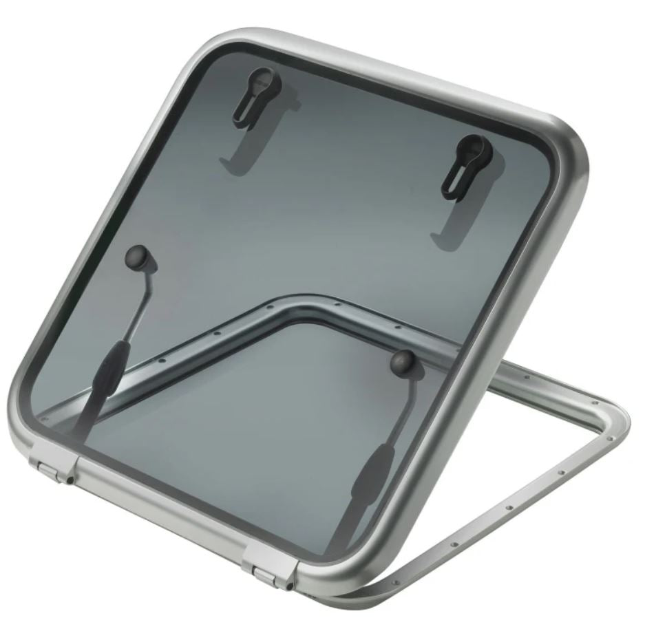 Vetus Altus 18.5" x 18.5" Silver Anodized Square Frame Hatch • ALT4747SL