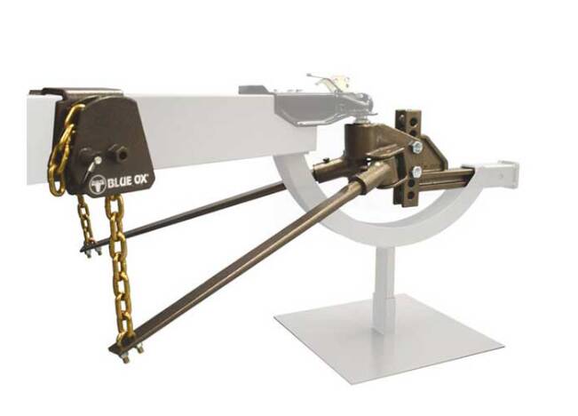 Blue Ox SwayPro Weight Distribution Hitch - 20,000 GTW / 2,000 TW - Clamp On Brackets With 7-Hole Shank  • BXW2000
