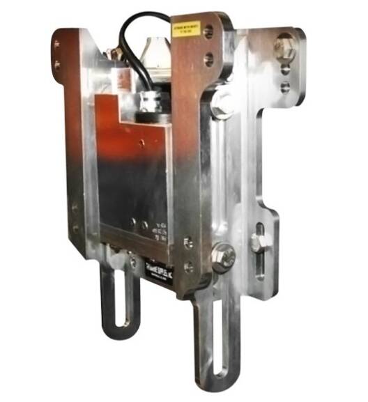 T-H Marine Atlas Micro Jacker 4" Setback Hydraulic Jack Plate  • AHJM-4-DP