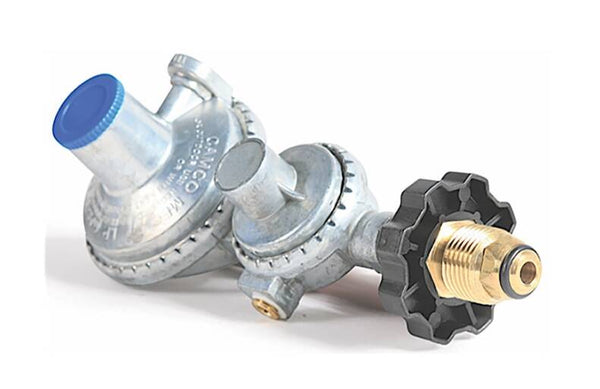 Camco Fixed Two Stage Horizontal LP Gas Regulator with POL Valve (1/4" Inlet x 3/8" FNPT Outlet) 160,000 BTU  • 59333