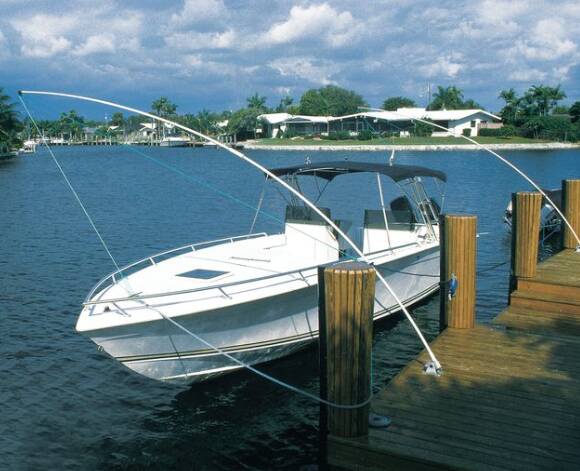 Taylor Made Standard Mooring Whips 12' for Boats up to 5,000 lbs  • MW.120
