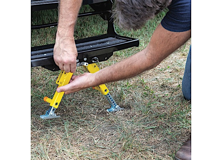 Lippert Solid Stance Entry Step Stabilizer Kit  • 2020109777