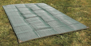 Camco Reversible Awning Mat - 6' x 9' Green  • 42880