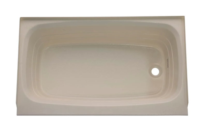 Lippert Bathtub with Right Drain; 24