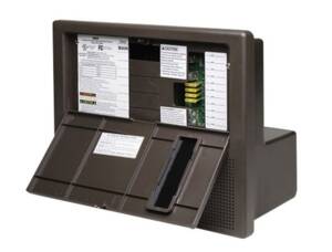 WFCO 8900 Series 1260W Power Center with 6 AC/13 DC Branches • WF-8965AN-PB