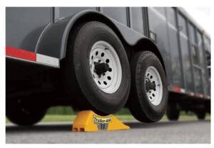 Camco RV Trailer-Aid - Yellow  • 21