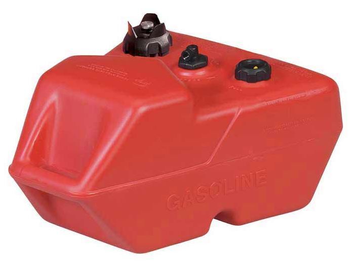 Moeller 6 Gallon Above-Deck Bow Fuel Tank  • 620040LP