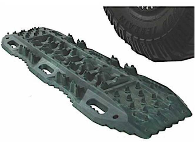 Smittybilt All Element Ramps - Mud/ Snow/ Sand Traction Aids - Pair • 2790