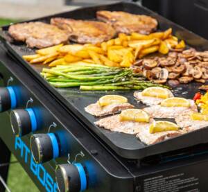 Pit Boss Ultimate 4-Burner Lift-Off Griddle • 10782