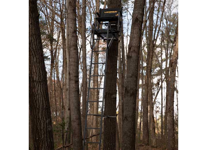 Rivers Edge Lockdown Wide Ladder Stand  • LD201