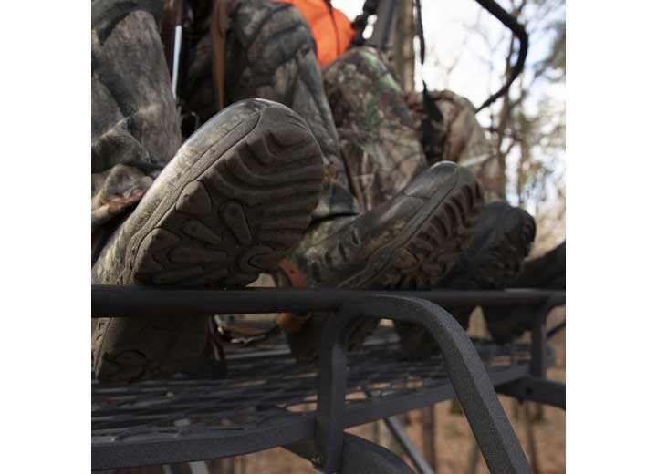 Rivers Edge Lockdown 21' 2-Man Ladder Stand • LD202