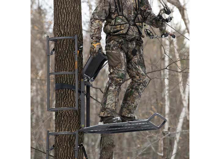 Rivers Edge Rogue XL Tree Stand  • RE562