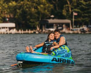 Airhead Vibe 3-Buckle Life Jacket Vest - S/M  • 30053-04-A-BL