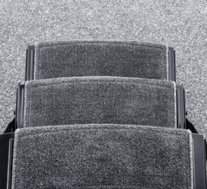 Camco Premium Radius Turf Step Rug, 22