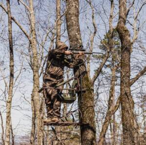 Summit Viper Steel Climber Treestand • SU81137