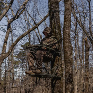 Summit Viper SD Climbing Treestand , Realtree Timber  • SU81138