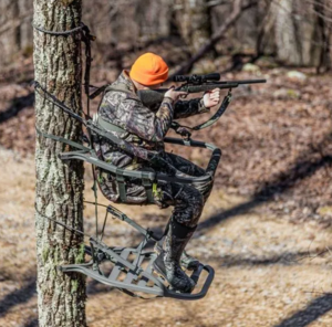 Summit Titan SD Climbing Treestand  • SU81118