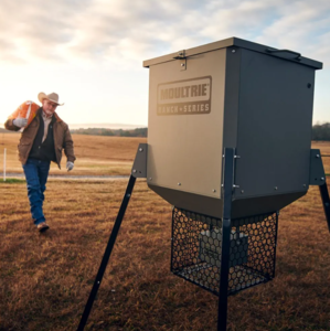 Moultrie Ranch Series Broadcast Feeder w/ Varmint Guard, 450 LB  • MFG-15048