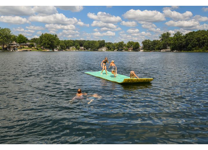 Aqua Lily Pad Bullfrog Lily Pad - 15 ft. x 6 ft., 3-Layer  • BF15
