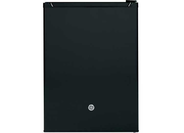 GE Appliances 5.6 Cubic Ft Mini-Fridge - 12 Volt DC - Black  • GCV06GGNBB