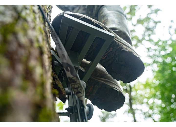 Hawk Helium HSP Platform Hang-On Treestand  • HWK-HHSP