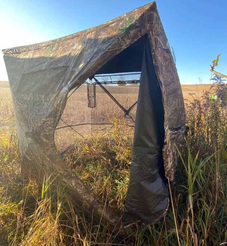 Rhino Blinds Rhino-600 5-Hub Ground Blind – Realtree Edge  • R600-RTE