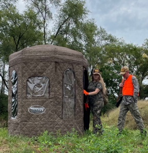 Trophy Treestands D-Lux Ground Hunting Blind  • TT818