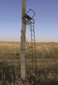 Big Game Hunter HD 1.5 - 18.6' Ladderstand  • BGM-LS0550