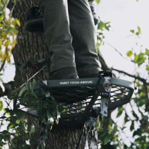 Hawk Helium XL Hang On Treestand  • HWK-HF2021