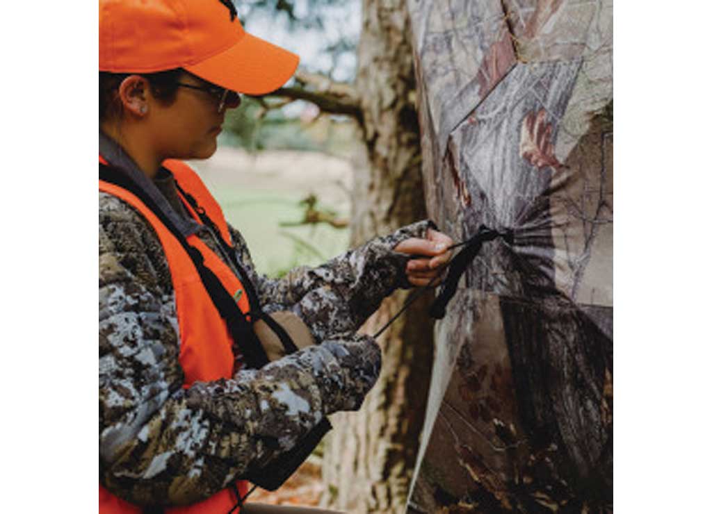 Barronett Blinds Radar Hub Hunting Blind, Bloodtrail Backwoods Camo • RA200BW