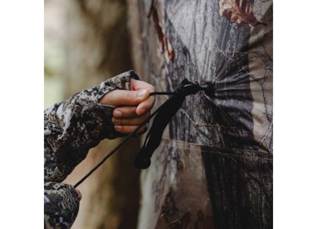 Barronett Blinds Radar Hub Hunting Blind, Bloodtrail Backwoods Camo • RA200BW