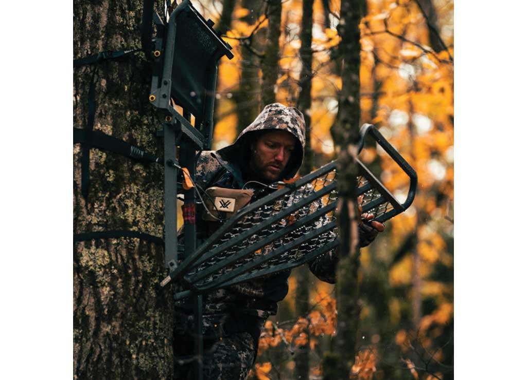 Rivers Edge Big Foot Brute Hang-On Treestand  • RE560