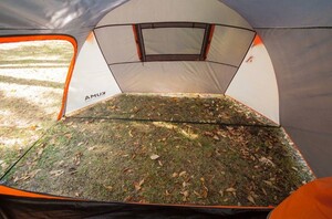 Kuma Outdoor Gear Bear Den 5-Person Tent • 483-KM-TEBD-GO-5