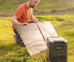 Wagan Tech Lithium Cube EX18 Power Station, 1440Wh, 1800W, Solar Generator  • 8837